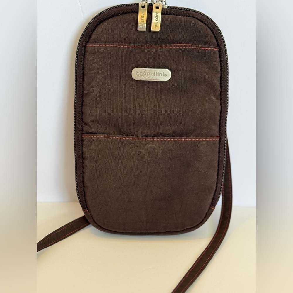Baggallini crossbody brown